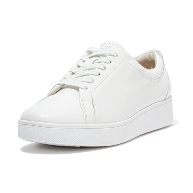 FitFlop Women's Rally Leather Sneakers with Flexible, Slip Resistant Rubber Outsole and Anatomicush Midsole, Old-School Tennis Shoe Style, On The Go Ergonomic Padded Footwear, Urban White, 8.5 - Image 1